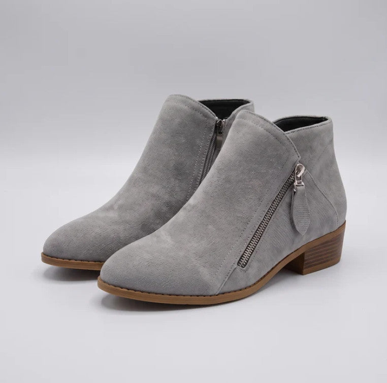 Calvera Ankle Boots in grey, three-quarter view