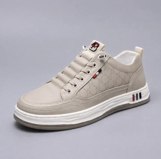 Corwin Sneakers in beige, side view
