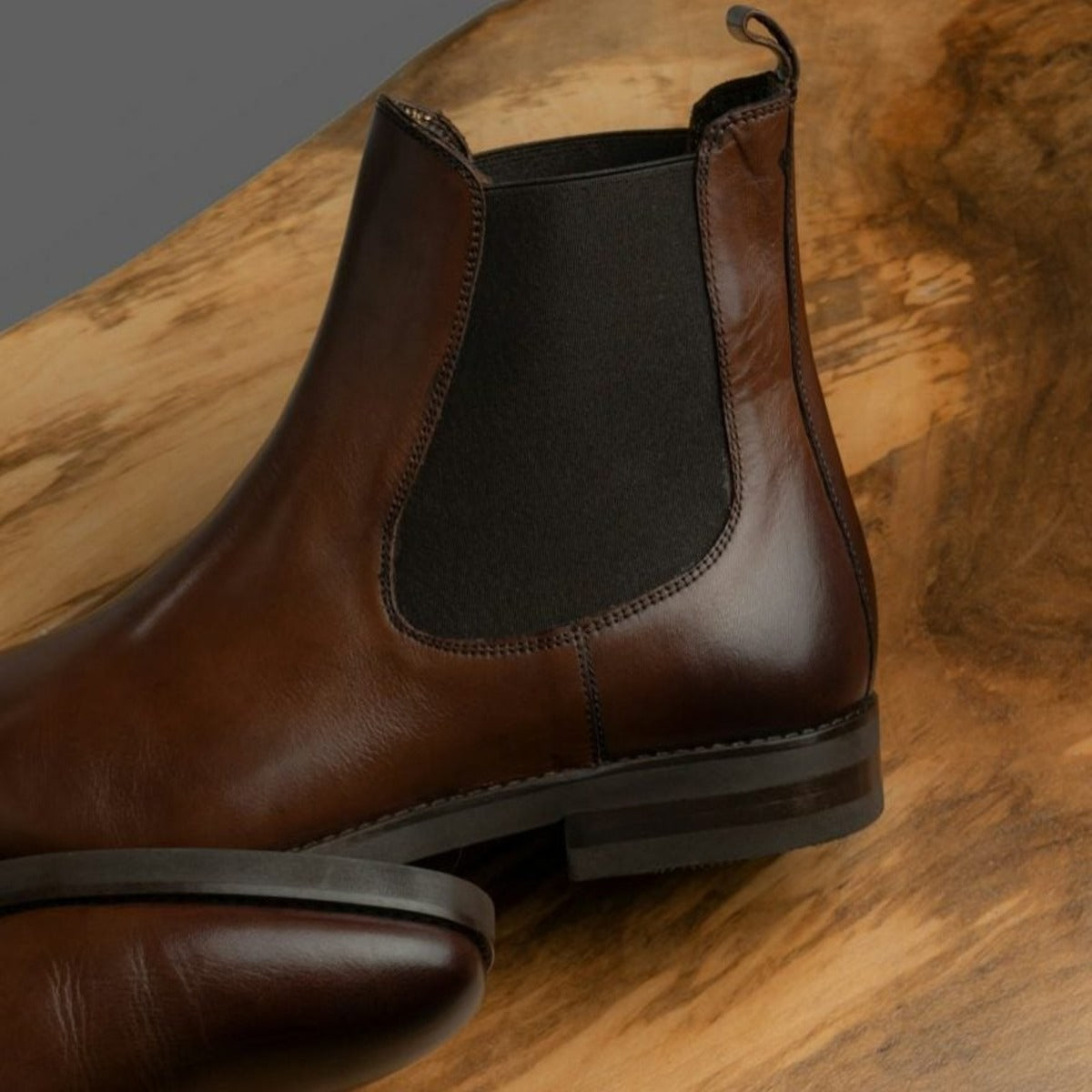 Harlow Chelsea Boots