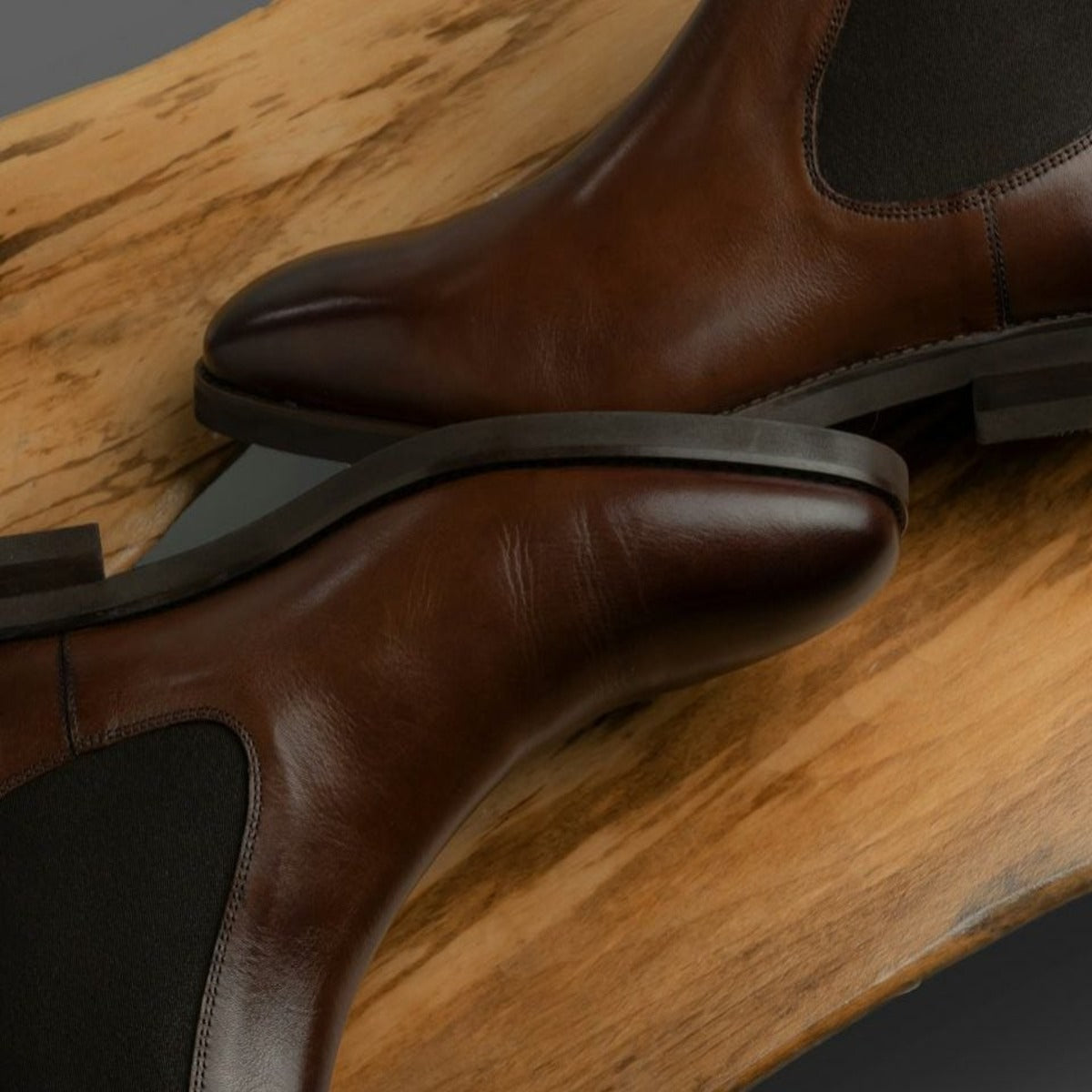 Harlow Chelsea Boots